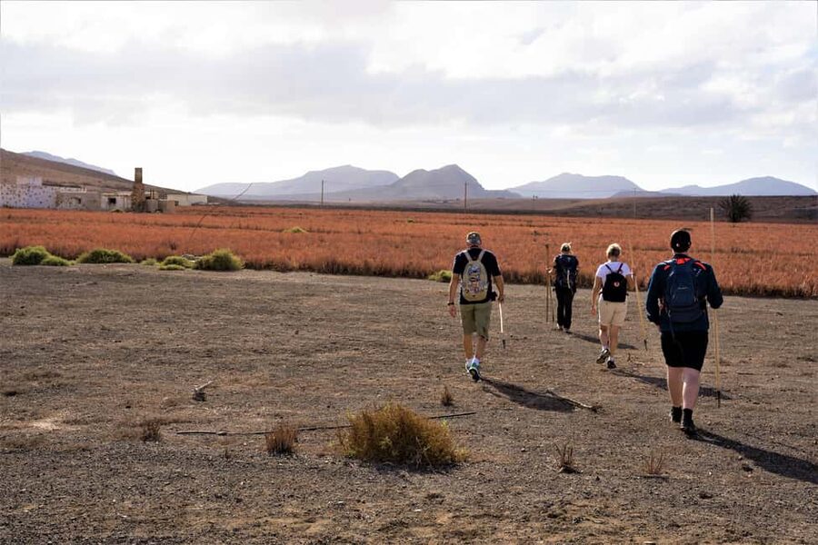 Fuerteventura: volcanic hike to the crater edge - The hike plan: base to crater edge, then back