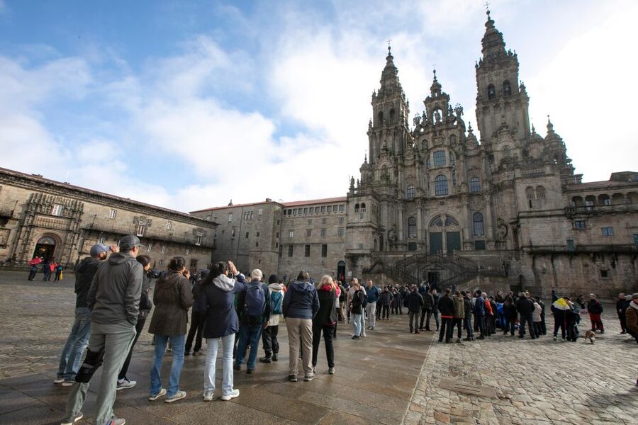 Full-Day Excursion from A Coruña to Santiago - Cruisers Only - Price and value: what $81 buys you in real cruise-time