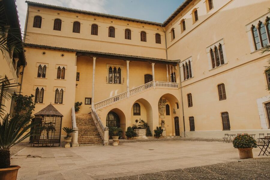 Gandia: Ducal Palace Entry Ticket with Audio Guide - Golden Gallery: The Baroque Moment You Will Keep Thinking About