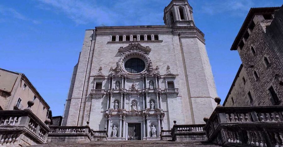 Girona: Cathedral of Girona + Art Museum + St. Felix Church - Girona Cathedral treasury: the Beatus and the Creation Tapestry