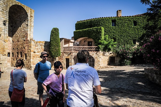Girona & Costa Brava Small Group Tour From Barcelona with Paella! - Stop 3: Girona, medieval monuments and a pick-your-path afternoon