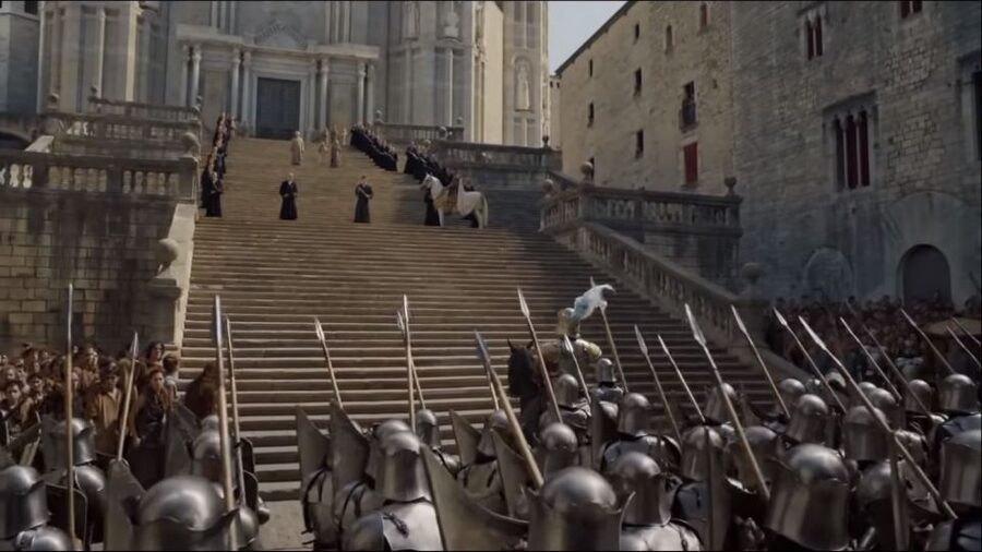 Girona: Game of Thrones Small Group Tour - Meeting at Plaça Sant Feliu, then starting with the famous steps