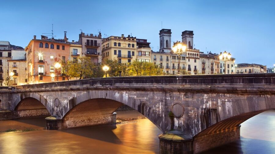 Girona: Jewish Heritage Guided City Tour and Museum Visit - The 1492 expulsion thread, and why it lands harder here