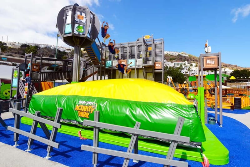 Gran Canaria: Angry Birds Activity Park Entry Ticket - Mini golf and arcade-style competition, plus cooling down in the Splash Zone