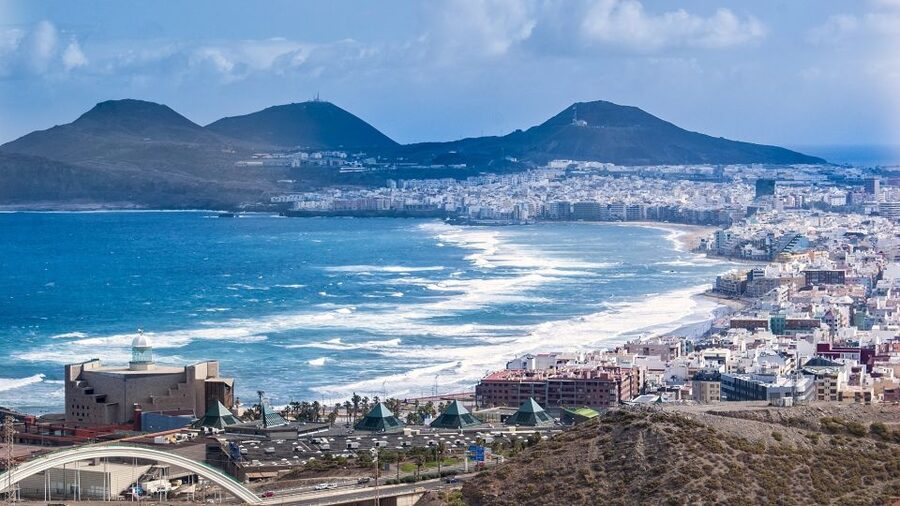Gran Canaria: Full-Day Island Sightseeing Coach Tour - Getting on the coach: where pickup works, and Las Palmas does not