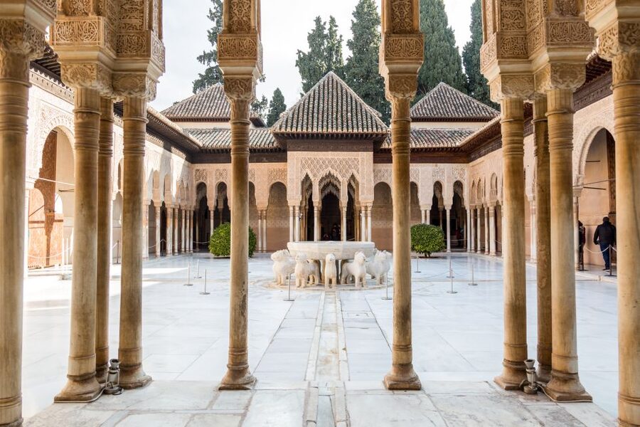 Granada: 3-Hour Alhambra and Generalife Gardens Guided Tour - A 3-Hour Plan That Doesn’t Feel Like a Sprint