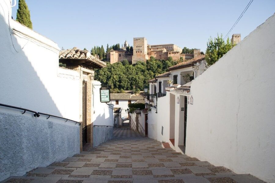 Granada: Albaicín, Sacromonte & Museum of Caves Walking Tour - Quick hits: what makes this tour work so well