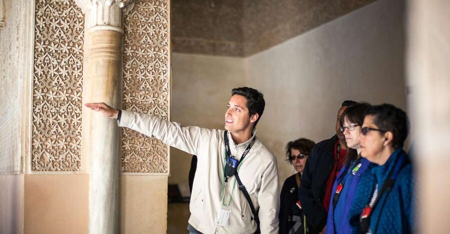 Granada: Alhambra and Nasrid Palaces Small Guided Tour - Who This Tour Fits Best (and Who Might Want Extra Time)