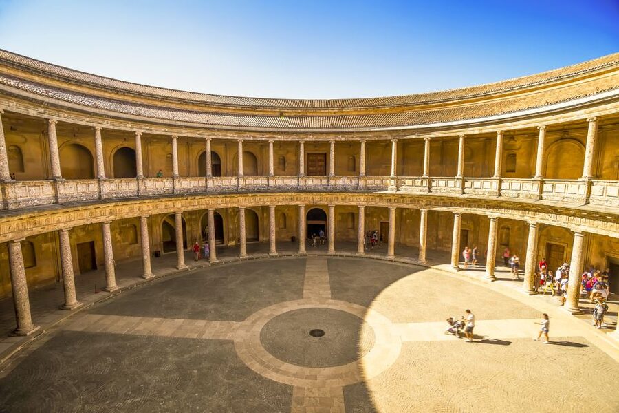 Granada: Alhambra Fast-Track Guided Tour - Nasrid Palaces: The Main Course in 90 Minutes