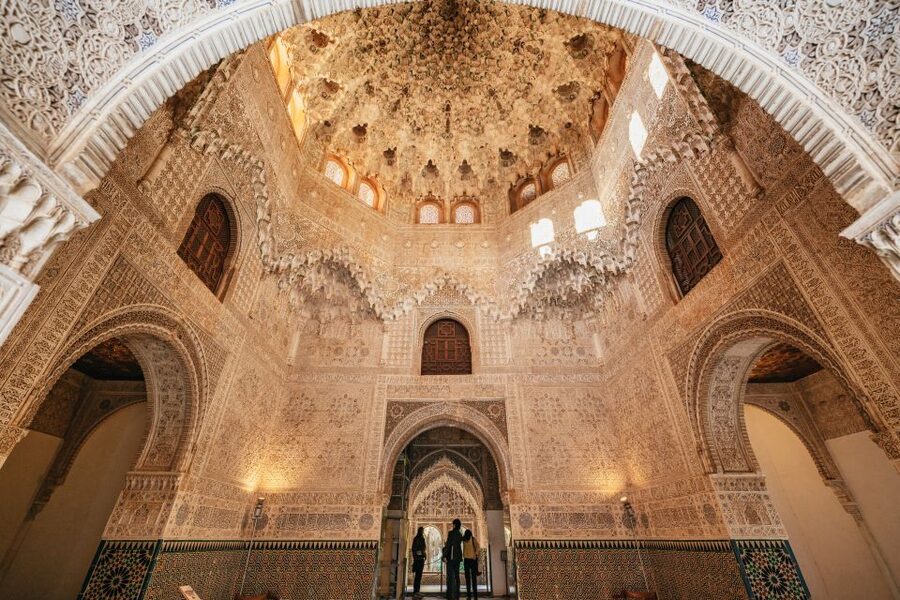 Granada: Alhambra Guided Tour with Nasrid Palaces & Gardens - Nasrid Palaces: where courtyards, tiles, and ceilings become the story