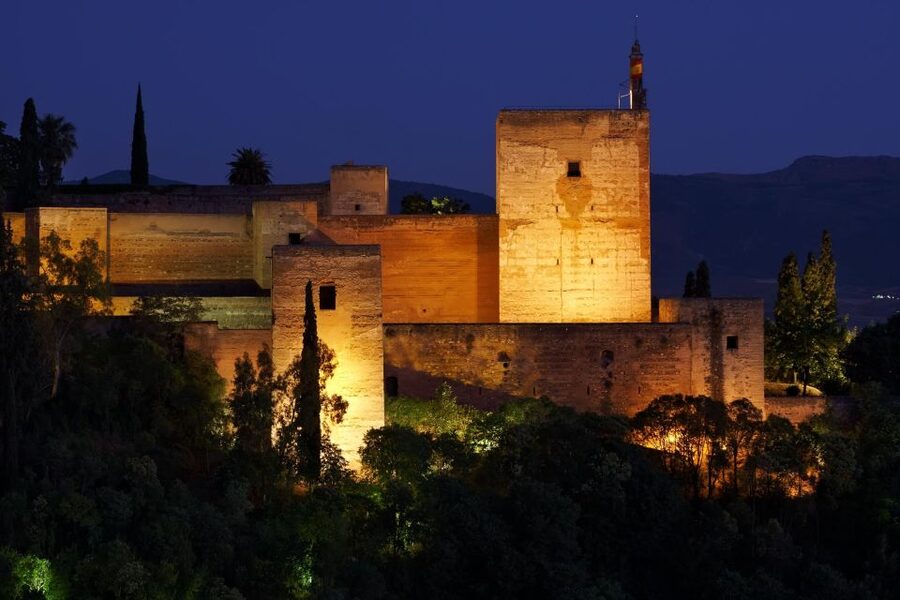 Granada: Alhambra Night Visit Entry Ticket - Crowds, Entry Windows, and the Real Timing Problem