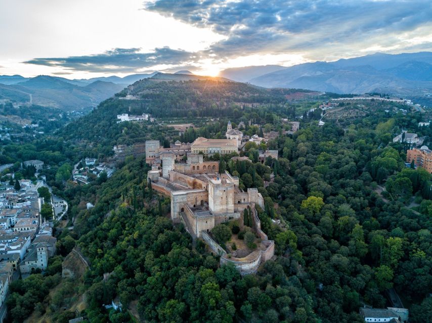 Granada: Alhambra Palace Guided Tour - Key takeaways before you go