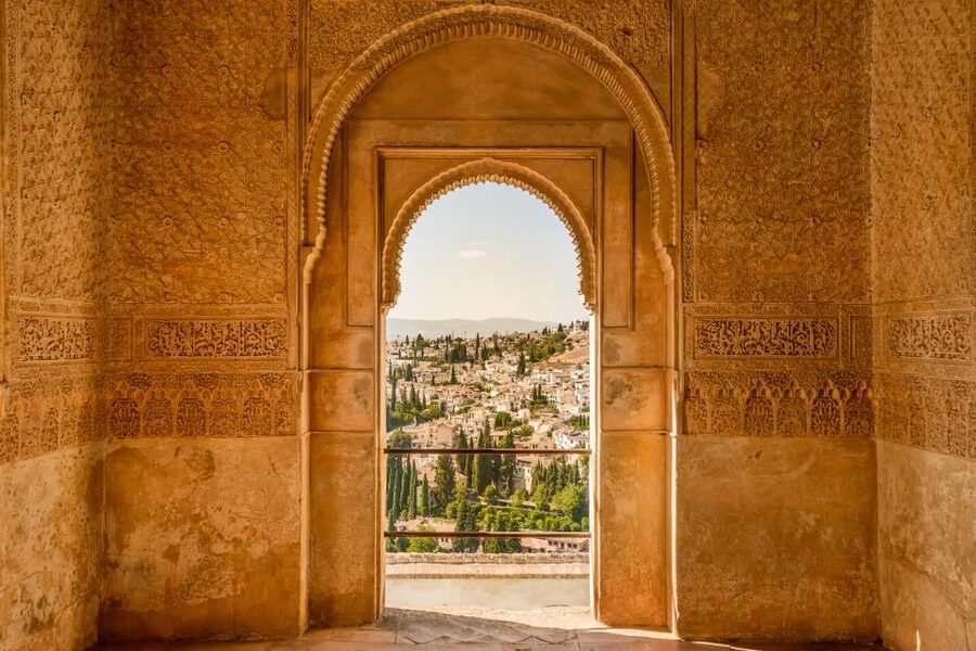 Granada: Alhambra Ticket and Guided Tour with Nasrid Palaces - What you get after the guided portion: ticketless areas and free roam