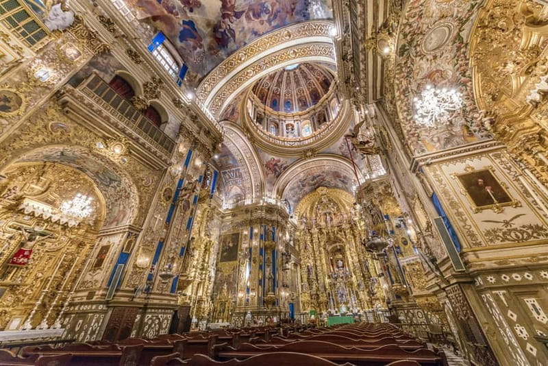 Granada: Basilica of San Juan de Dios Ticket & Audio Guide - What to look for: altarpieces, sculpture, and dramatic detail