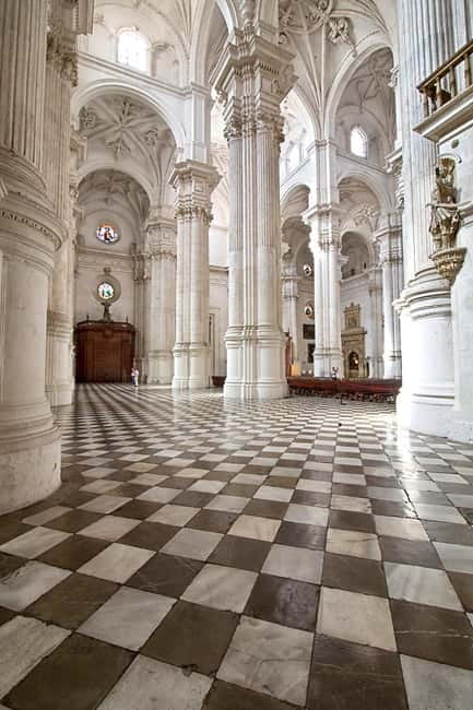 Granada: Cathedral of Granada Entry Ticket - Sacristy highlights: Alonso Cano and the Immaculate Conception