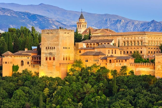 Granada Day Trip with Alhambra and Albaicin Tour from Seville - Inside the Alcazaba: Fortress Views and Defensive Cleverness