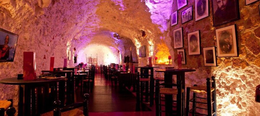 Granada: Flamenco Show at Templo del Flamenco with Drink - Reina Sofía Flamenco School on stage: style, not spectacle
