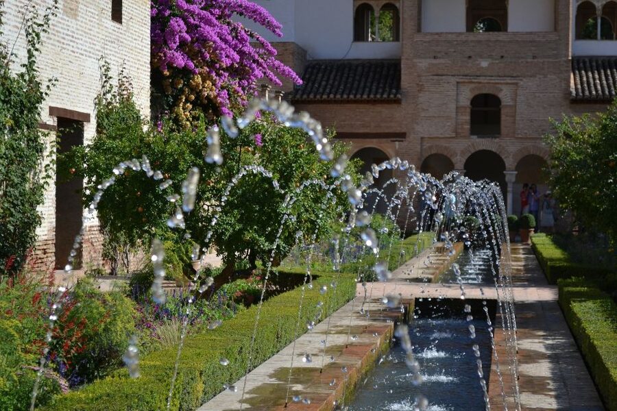 Granada: Full Alhambra Premium Guided Tour with Tickets - Hall of the Kings and the Room of the Two Sisters: details that reward attention