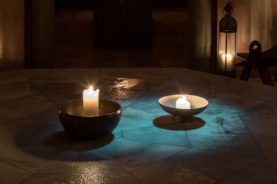 Granada: Hammam Al Ándalus with Massage - The 1.5-hour hammam flow: hot, warm, cold, steam, repeat