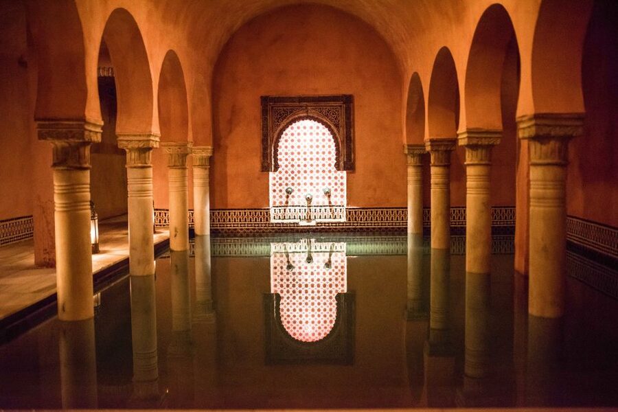 Granada: Hammam Al Ándalus with Massage - Practical tips to make your first hammam session feel effortless