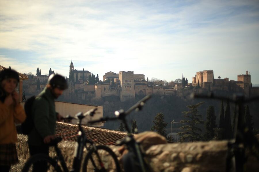 Granada: Highlights & Viewpoints eBike Tour with Tapas Break - Why Granada feels made for an e-bike ride