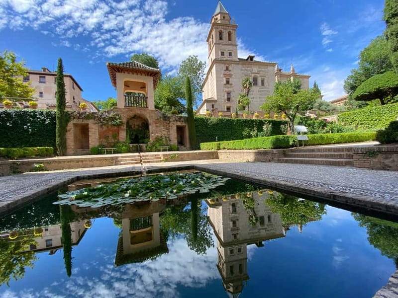 Granada: Last minute ticket Alhambra Tour - Price and value: what $88 really covers