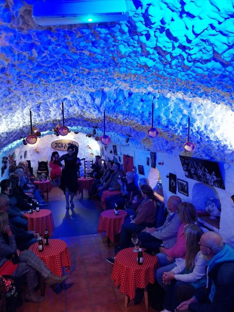 Granada: Live Flamenco Show - Step-by-step: what happens during the 50-minute Zambra show