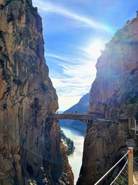 Guided Caminito del Rey - The guided 3-hour format that keeps the experience sane