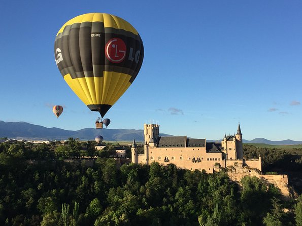 Hot-Air Balloon Ride over Segovia with Optional Transport from Madrid - Photos, HD video, and your flight certificate: great keepsakes with one timing tip