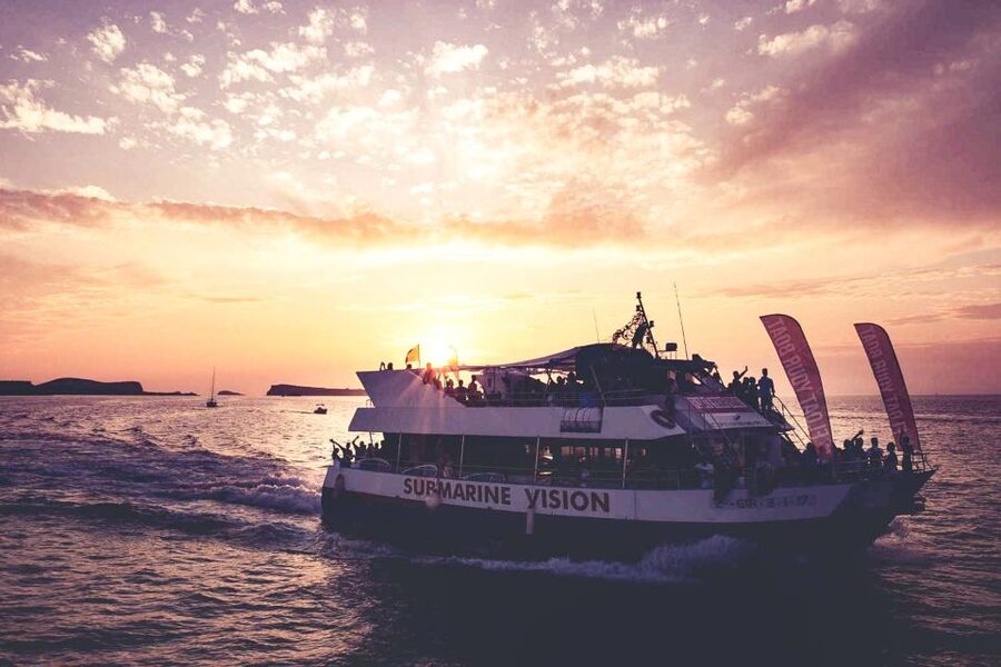 Ibiza: Beach Hopping Cruise w/ Paddleboard, Food, & Drinks - Who This Cruise Is Best For