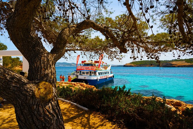 Ibiza Beach Hopping Cruise with Paddleboards, Drinks and Food 6h - Why this 6-hour Ibiza cruise is a smart use of your vacation time
