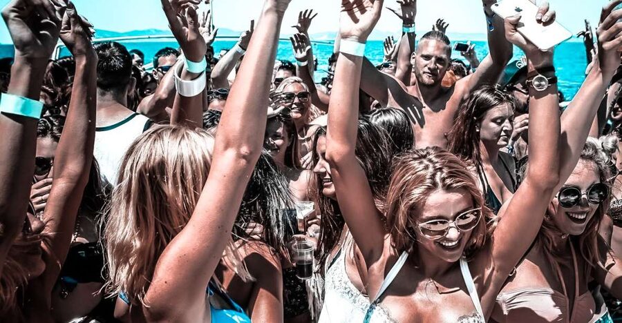 Ibiza: Sunset Boat Party at Ibiza Boat Club with Open Bar - A floating beach club, aimed straight at party mode