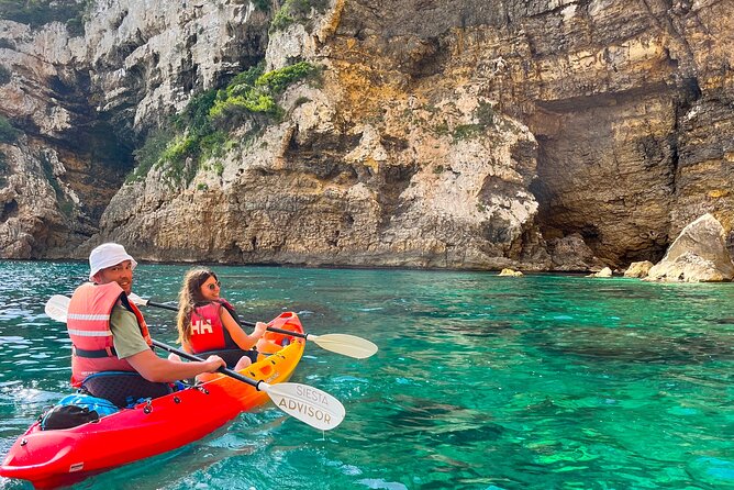 Kayak Paradise: Cala Portixol Snorkel, Cave & Cliff Jumping Tour - Your route: Cala el Pom, Cap Negre, then Isla de Portixol