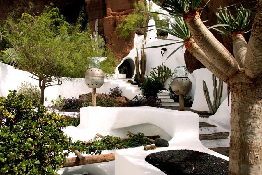Lanzarote: Northern Delights Tour - Your 6-hour route: North Lanzarote, then La Graciosa by ferry
