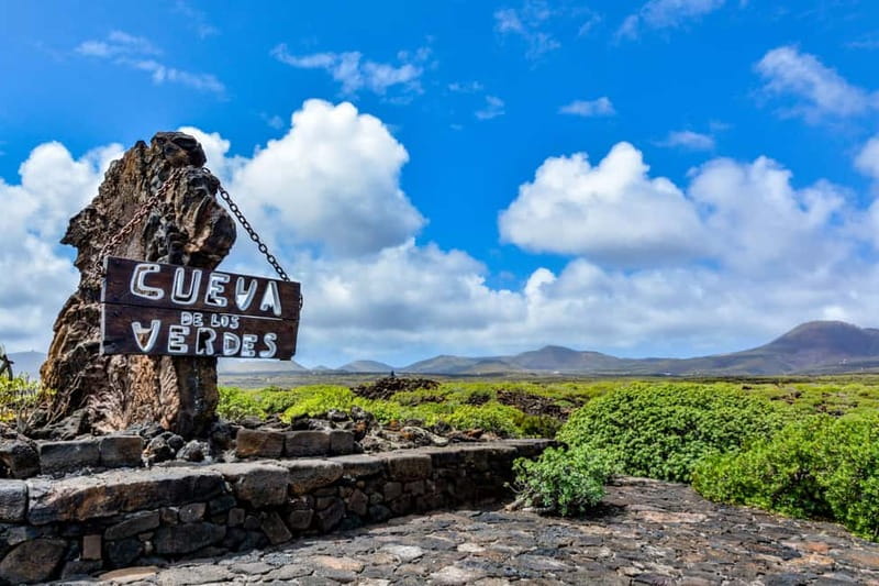 Lanzarote: Timanfaya Park, Jameos Agua, & Cueva Verdes Tour - Practical tips so your day runs clean