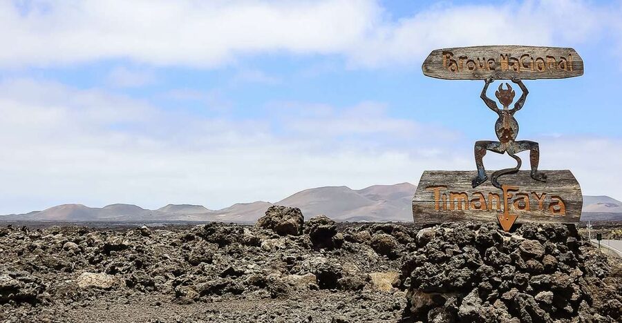 Lanzarote: Timanfaya Park, Jameos Agua, & Cueva Verdes Tour - Who should book this tour, and who should think twice