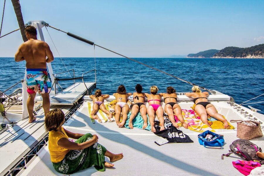 Lloret de Mar: Catamaran Sailing Cruise with BBQ and Drinks - Drinks Included: Beer and Sangria Plus Soft Options