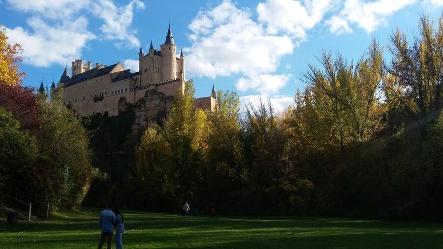 Madrid: Avila and Segovia Day Trip with Tickets to Monuments - The Avila break: how to use your free time well