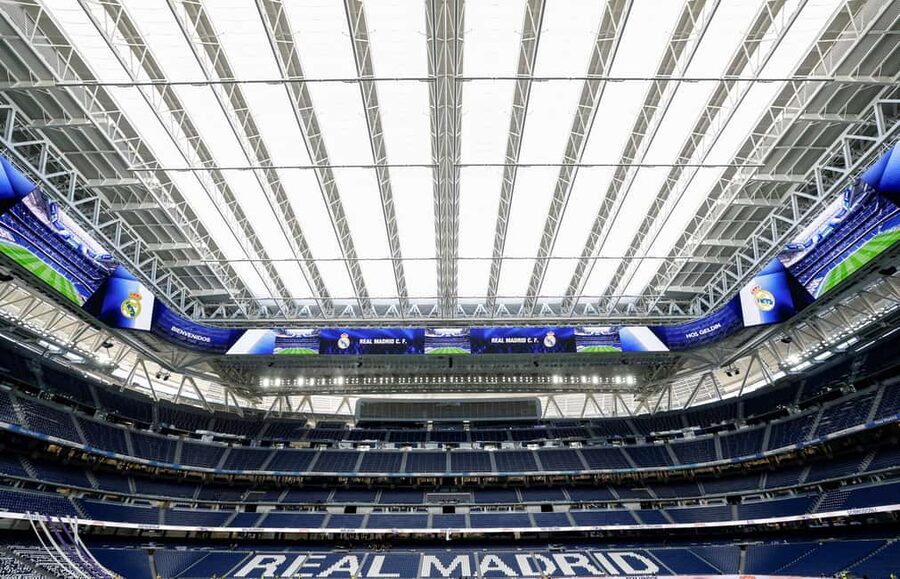 Madrid: Bernabéu Stadium Guided Tour With Megafan Upgrade - VIP areas and the behind-the-scenes route, with realistic limits