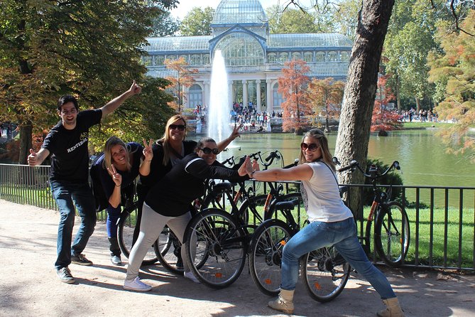 Madrid Highlights Bike Tour - Plaza Mayor and Plaza de la Villa: old Madrid on easy pedals