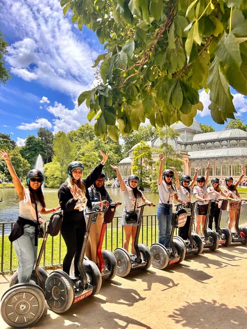 Madrid: Iconic Retiro Park Segway Tour - Antigua Casa de las Fieras: the former Madrid zoo