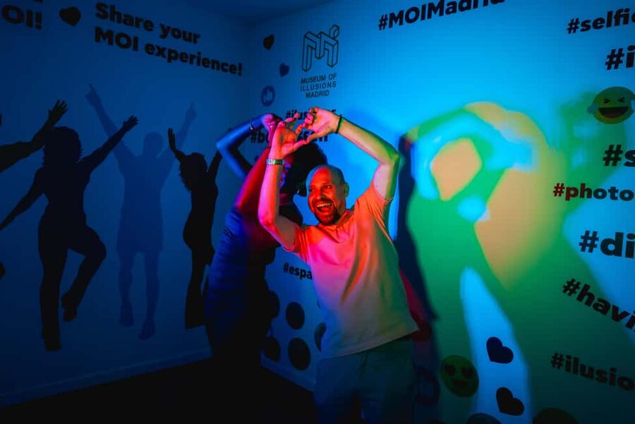 Madrid: Museum of Illusions Ticket - Price and value: is $17 for one hour a fair deal?
