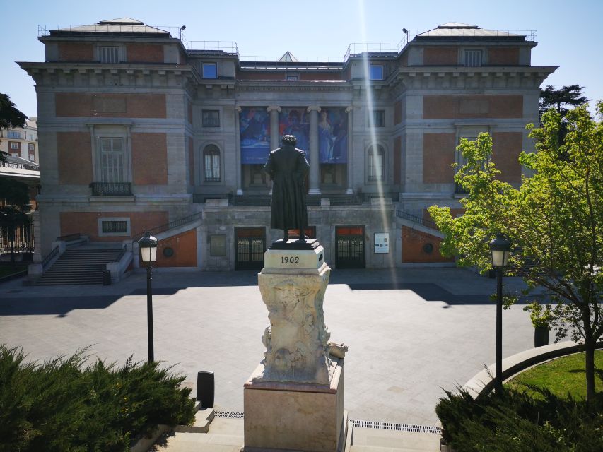 Madrid: Prado Museum Guided Tour - How the guide teaches you technique, not just facts