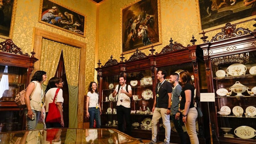 Madrid: Royal Palace Guided Tour with Entry Ticket - What to do before you go, and how to plan your palace day