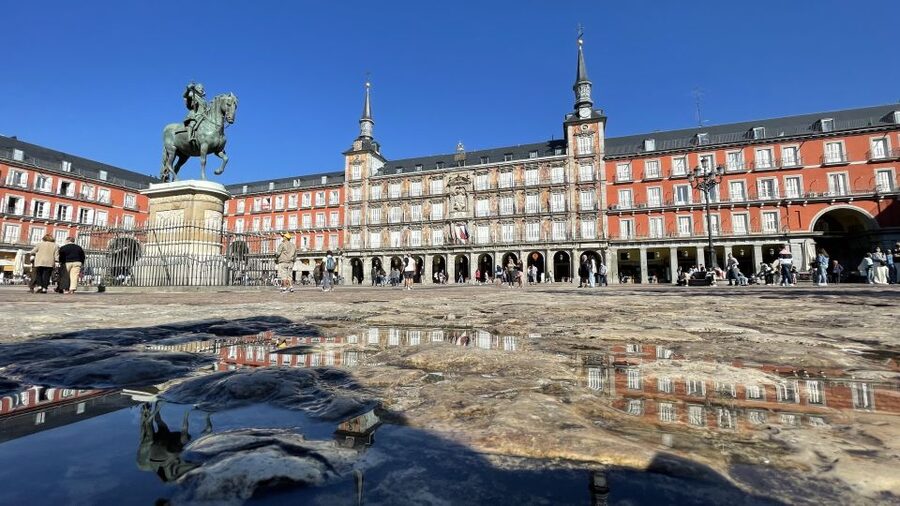 Madrid: Royal Palace Skip-the-Line Guided Tour - Price and value: why $41 can make this a smart deal
