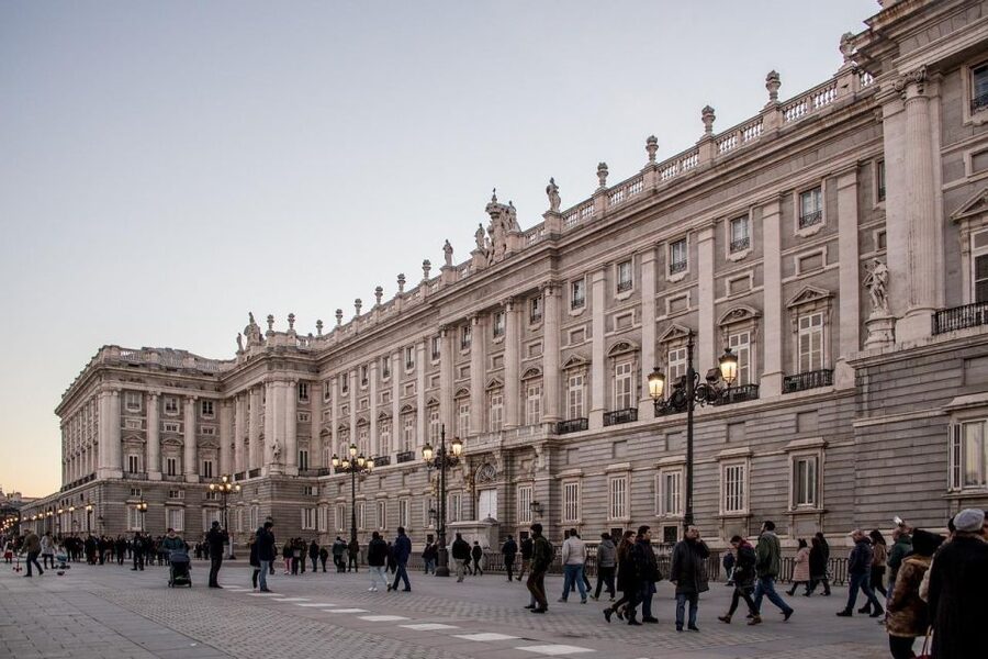 Madrid: Royal Palace Skip-the-Line Guided Tour - Meeting at Calle Mayor, then letting the city set the pace