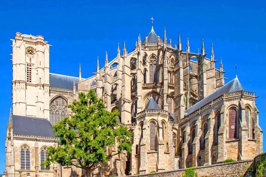 Madrid: Segovia and Toledo Tour, Alcazar, and Cathedral - From Plaza de las Ventas to Segovia, How the Day Gets Rolling