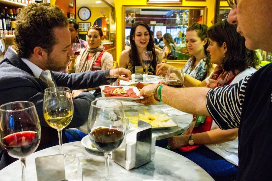 Madrid: Tapas & Wine Tasting Tour with Local Guide - Four Century-Old Bars and the Real Tapas Flow