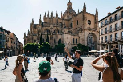 Toledo & Segovia Tour w/ Cathedral, Alcazar & Lunch