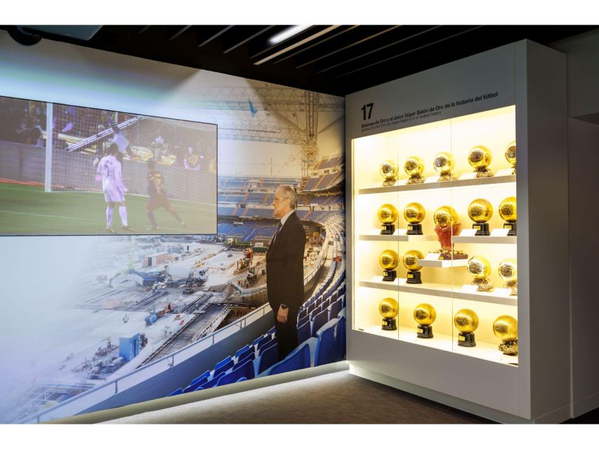 Madrid: Tour Bernabéu Entry Ticket - First stop: panoramic views from the stands